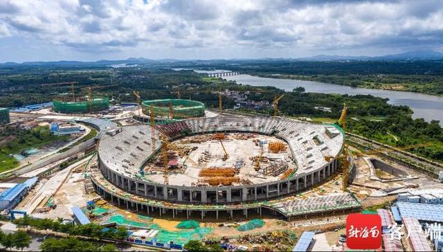瞰海南 瓊海市文體中心體育場混凝土結(jié)構(gòu)施工即將完工